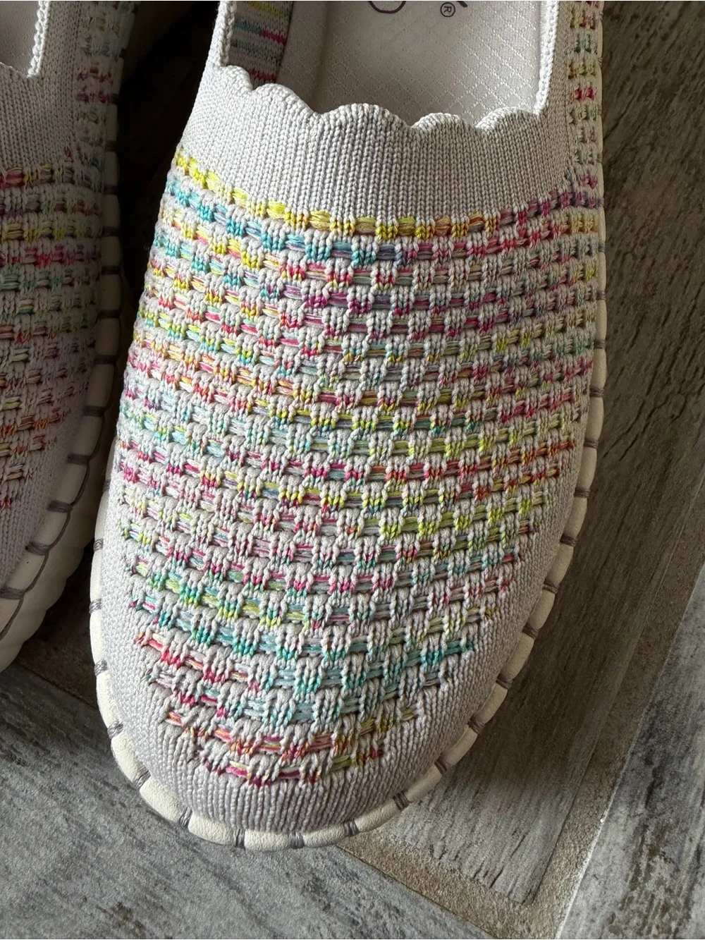 Skechers Pink Multicolor Slip-On Shoes sneakers 7 new
